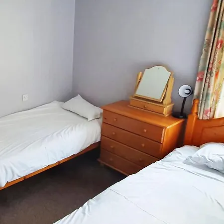 Kendal Gold Chalet + Hot Tub @ Solway Village * Silloth
