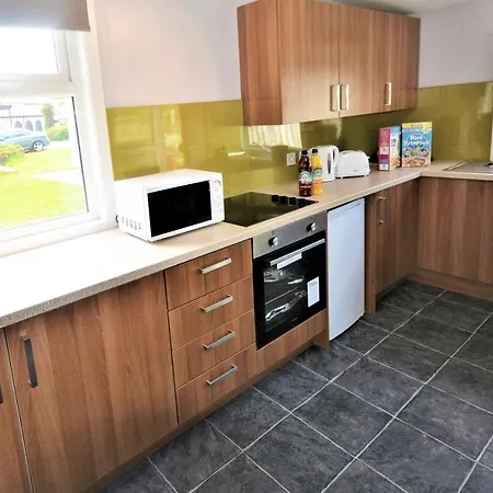 Kendal Gold Chalet + Hot Tub @ Solway Village Силлот